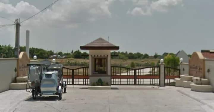 Two-bedroom Bare House @ Tanza Cavite - Cavite City