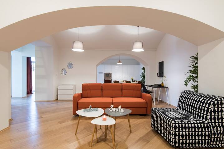 💙pragueforyou💙 2 APT in the same building 13pers gallery image 4