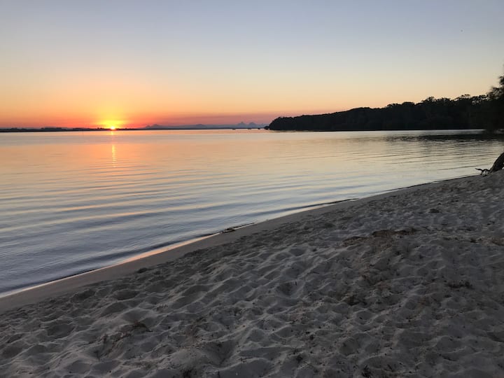 Ningi Holiday Rentals & Homes Queensland, Australia Airbnb