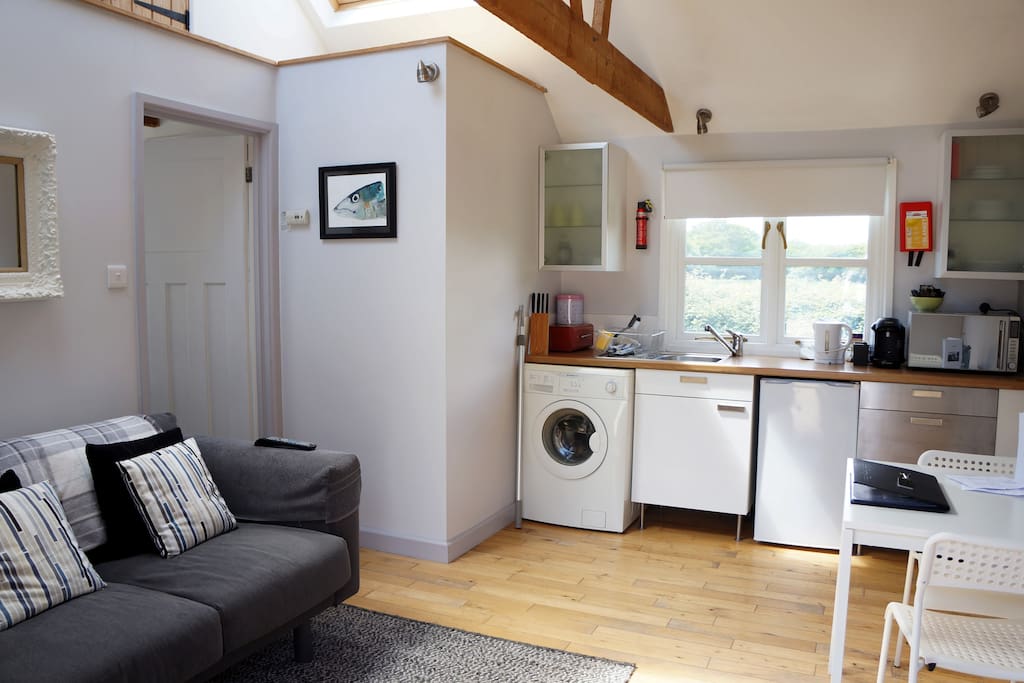 The Barn - Kitchenette