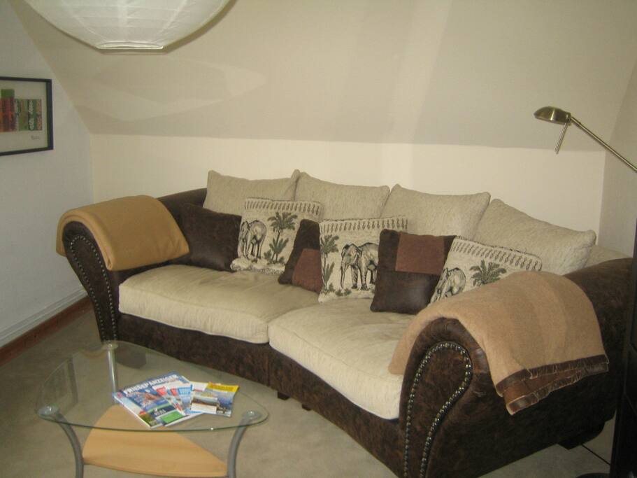 Wohnzimmer mit Big Sofa