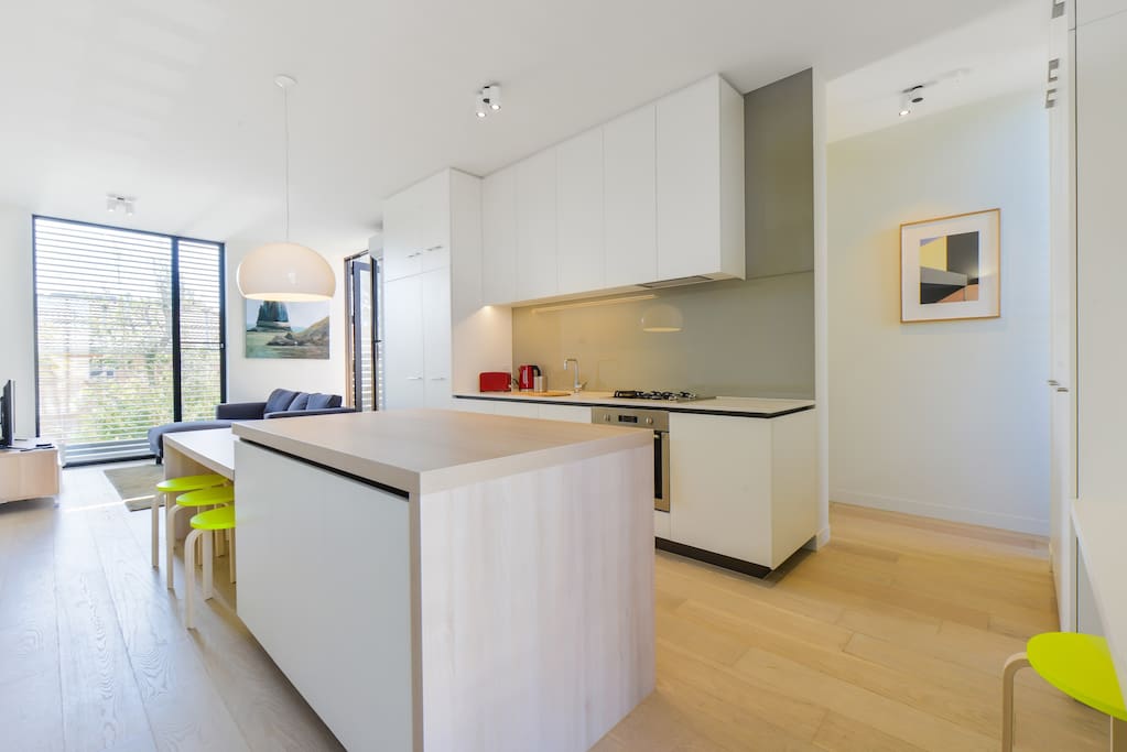 "This place is amazing! Looks exactly like the pictures, Place is clean, cozy (feels like home) and they provide everything that you need!" - Cindy March 2016