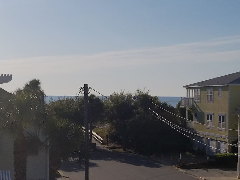 See the beach? SWEET