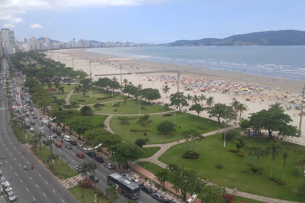 Vista da Orla da Praia pela janela do quarto.