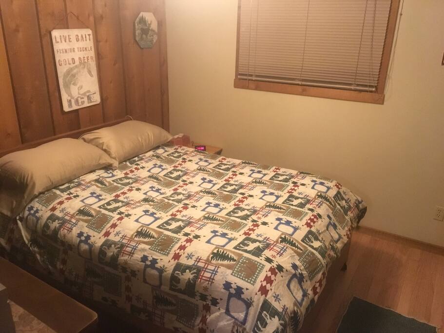 Full size Select Comfort bed with single air bladder.