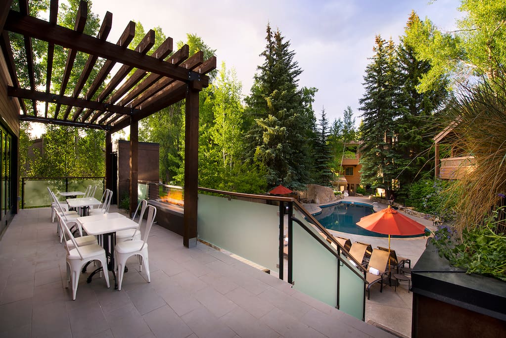 Outdoor Dining Over Main Pool