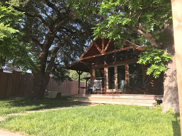 Airbnb Mertzon Vacation Rentals Places To Stay Texas