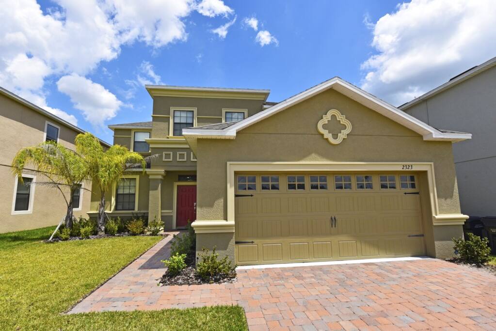 Exterior Front