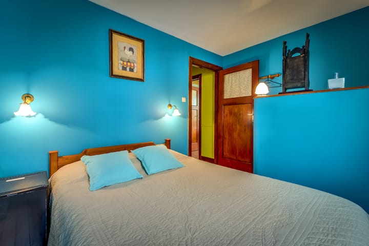House in heart of De Haan ,150m from beach.