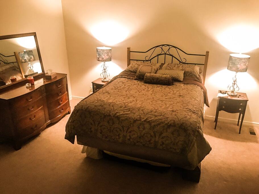 The home is located in a quiet and friendly neighborhood. Sometimes it is hard to wake up in the morning without an alarm because it is so quiet here.