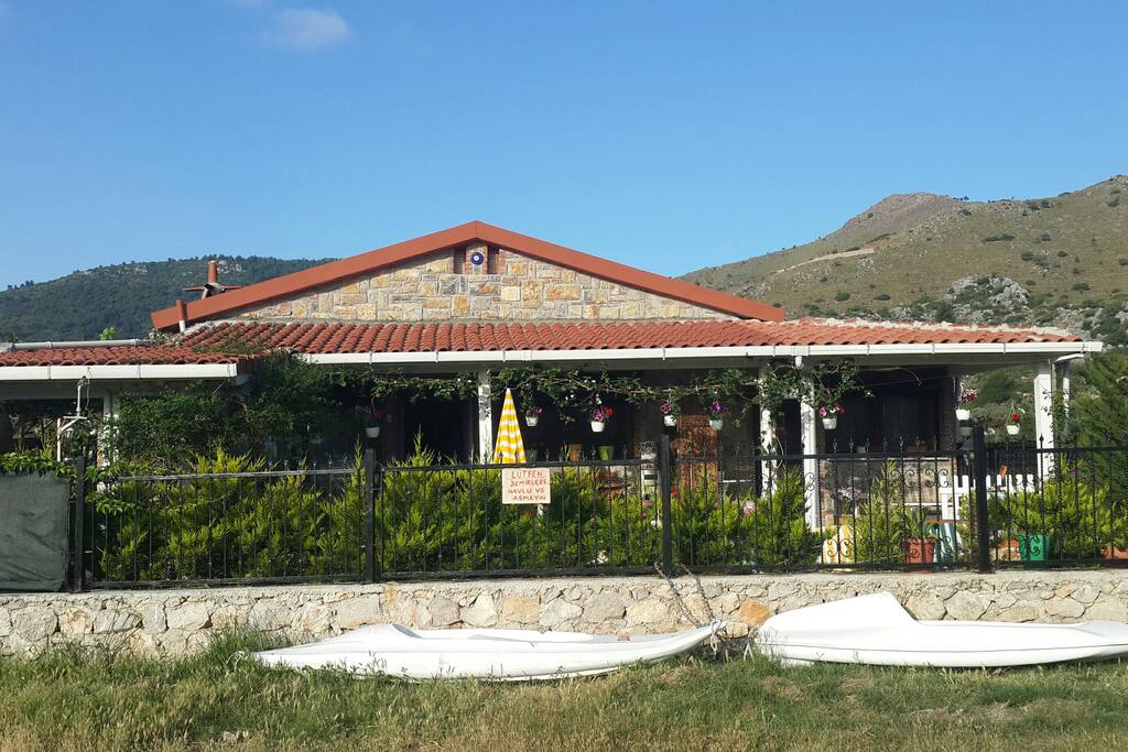 Selimiye�de Denize Sıfır Huzurlu Tatil Selimiye şehrinde Kiralık