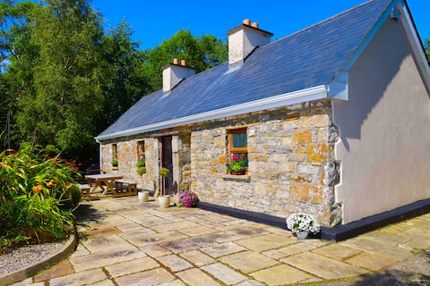 Lavender Lake view Cottage  Family County