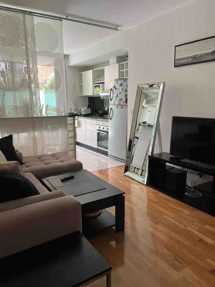 Studio apartment in Belgrano near Chinatown