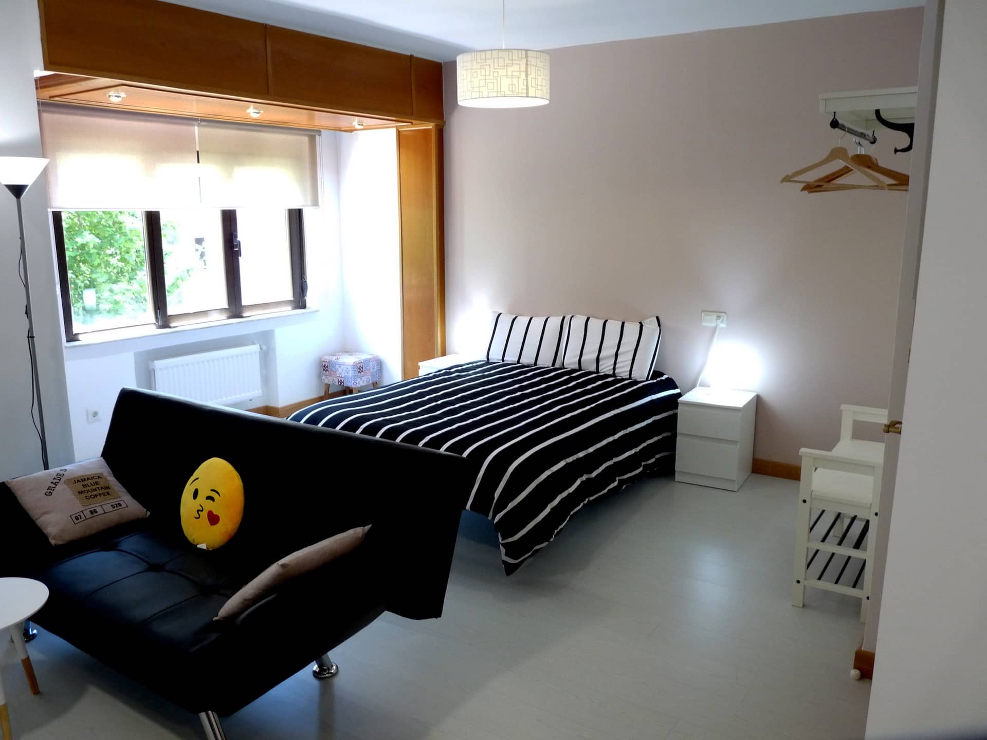 MODERN DOWNTOWN CIUDAD-SUNNY LOFT!