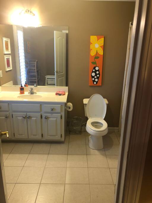 Bath for bedroom 1