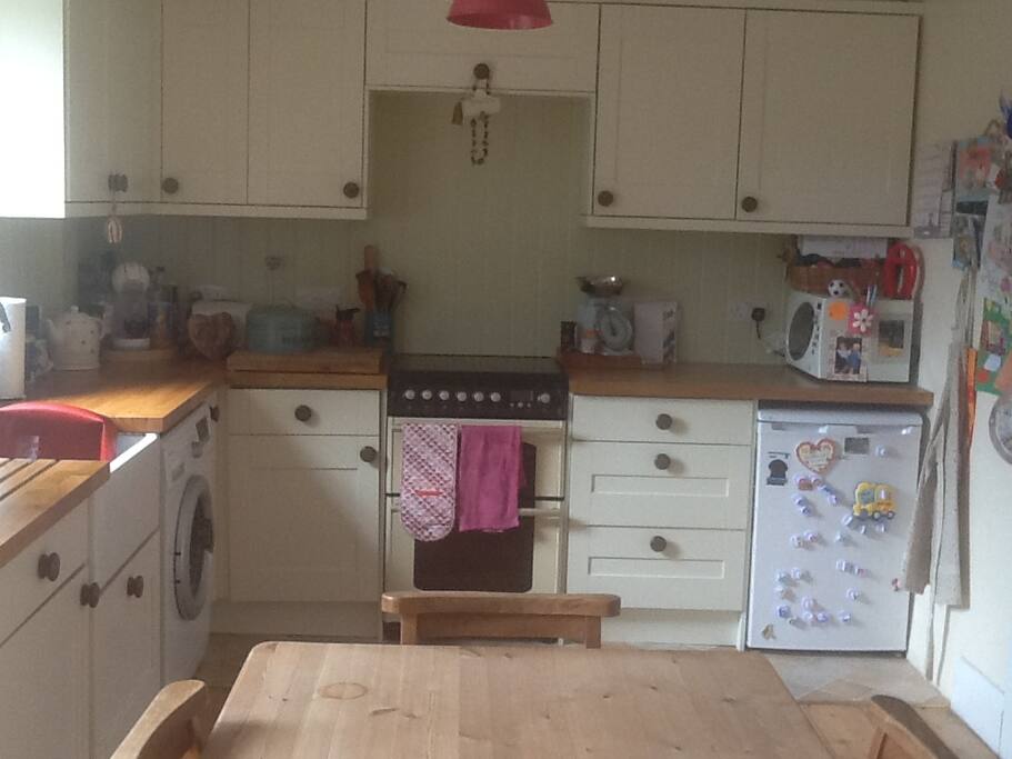 Fully equipped kitchen