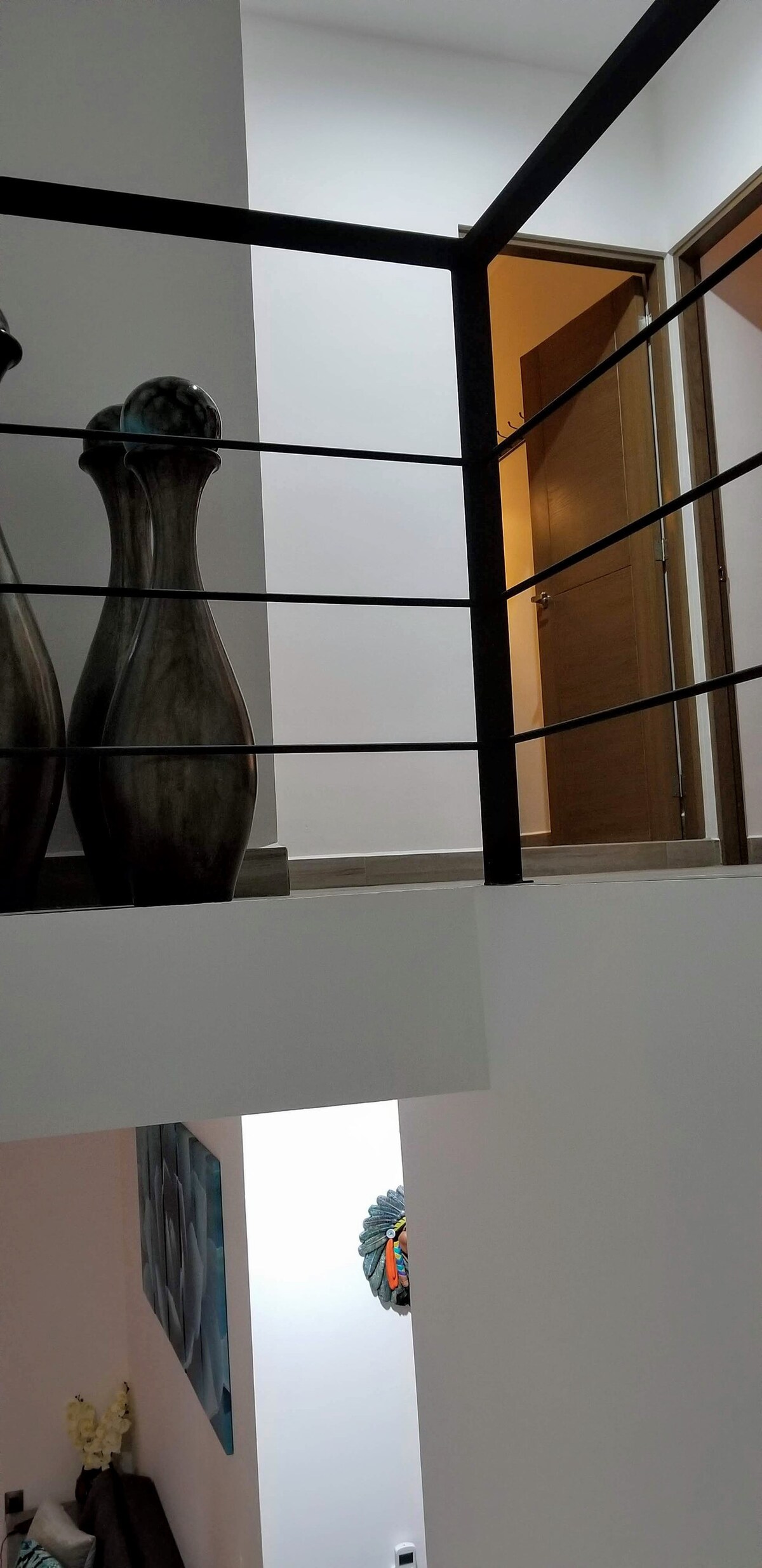 إطلالة على الدرج