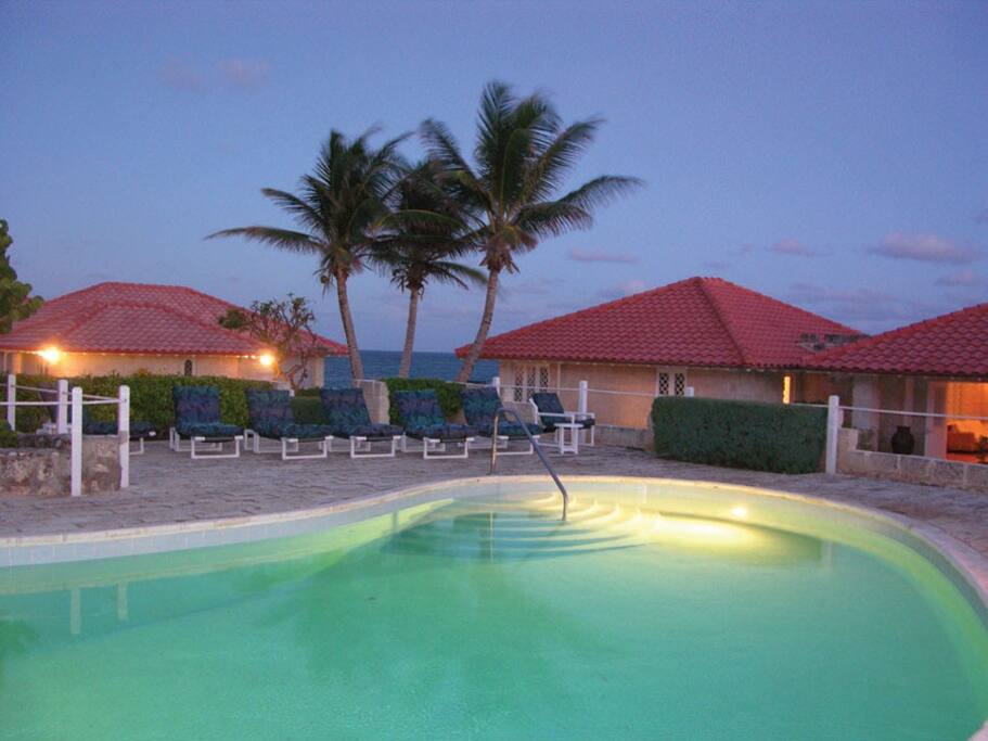 Shared Pool (3 Villas)