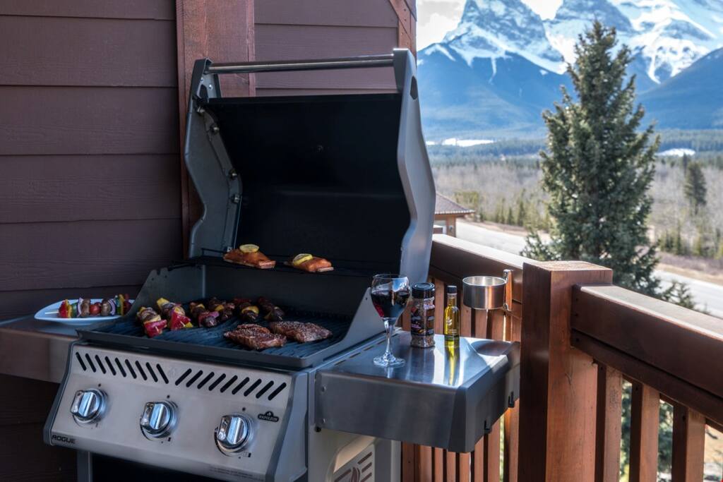 Enjoy mountain views from the patio!