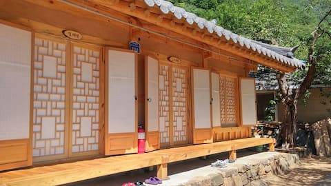 석병산황토한옥민박(펜션형) 내채 달래방 쾌적한 주거생활공간제공