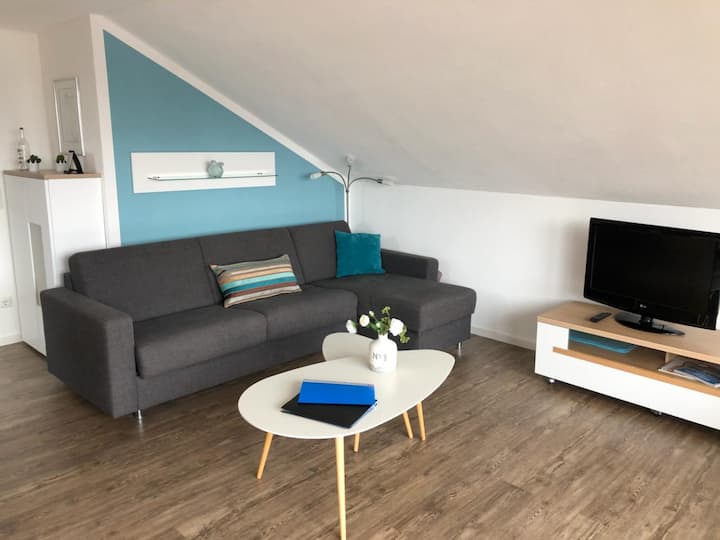 Dhoma e rehatshme e ndenjjes