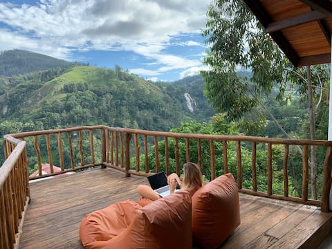 Ella Mount View Guest Inn Deluxe room_1