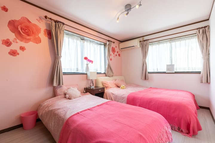 羽田 成田から簡単に到着/4 bedroom/ 浅草駅電車8分/Skytree電車5分