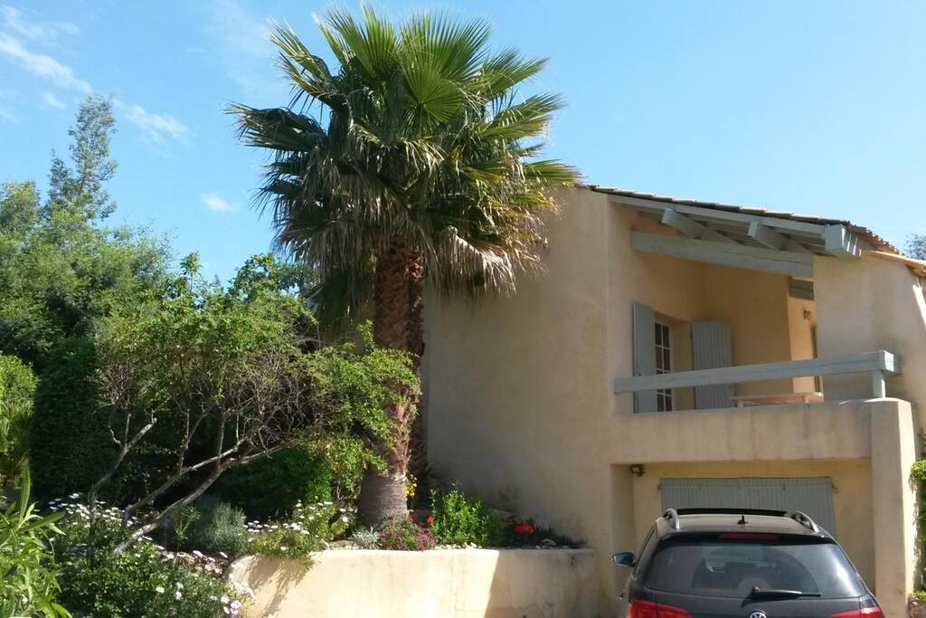 entrée de la villa