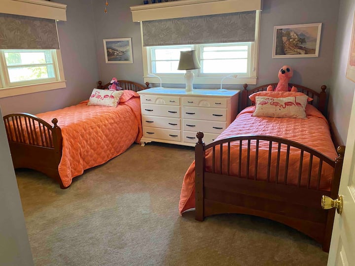 חדר שינה שלישי, שני תאומים