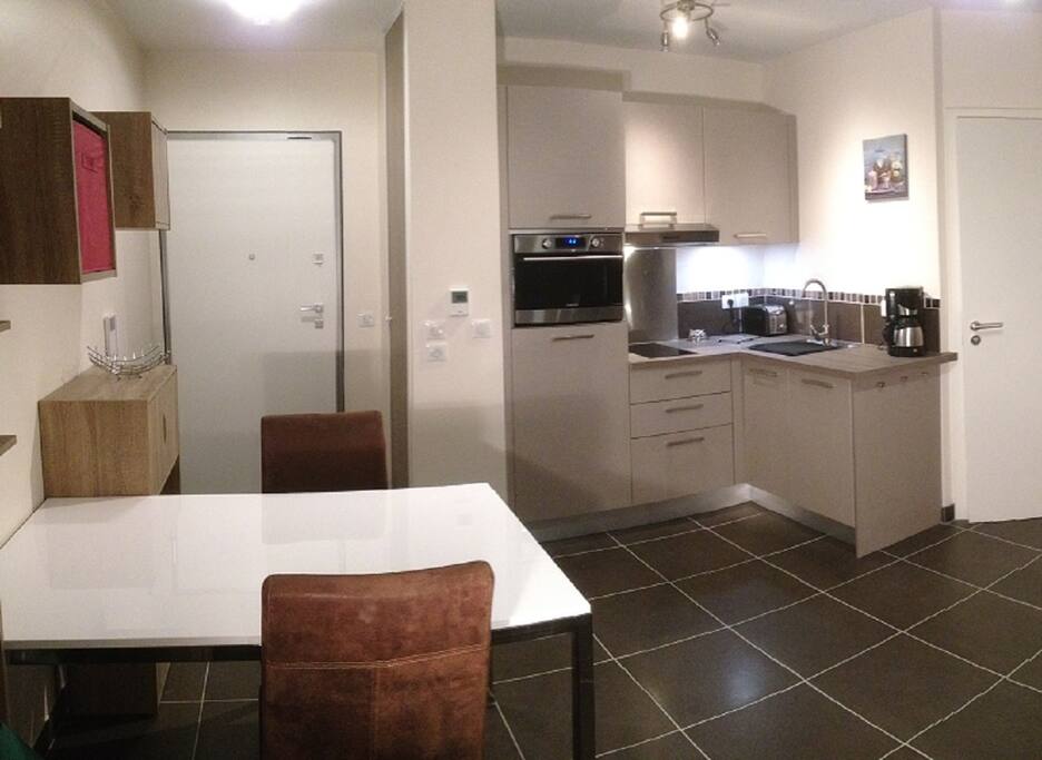 Une grande pièce de 20m²