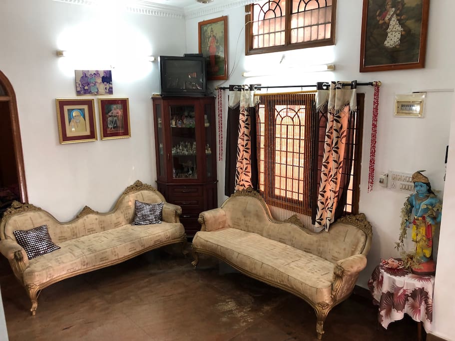Hall1