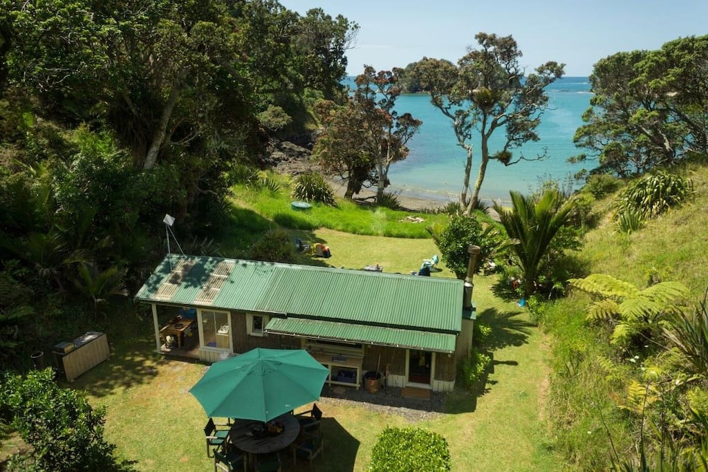 beautiful NZ private beach and island Cottages for Rent in Northland