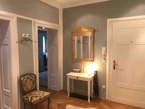 Beliebte Airbnb-Anzeige: Charming 3 room Apt. in Neuhausen in St. Vinzenz