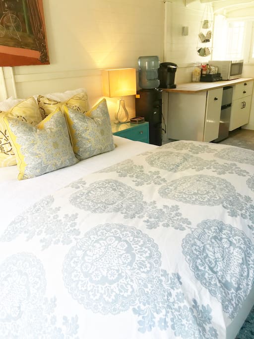 Comfy Queen bed