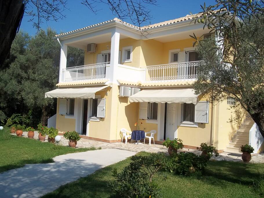 ΘΕΑ ΤΟΥ ΣΥΓΚΡΟΤΗΜΑΤΟΣ