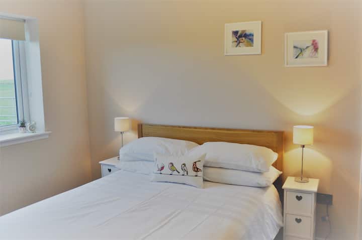 Double bedroom with en-suite