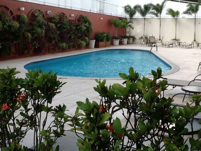 Apart-hotel Leblon Flat entre Praia/Lagoa/Shopping gallery image 2