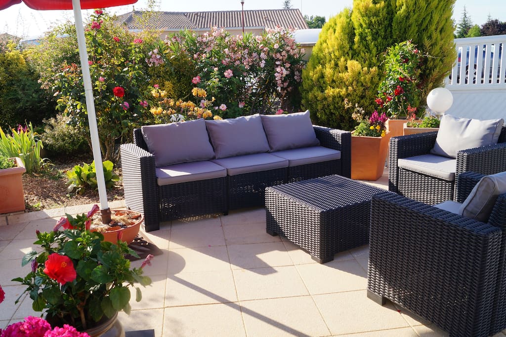 salon sur terrasse pour se détendre