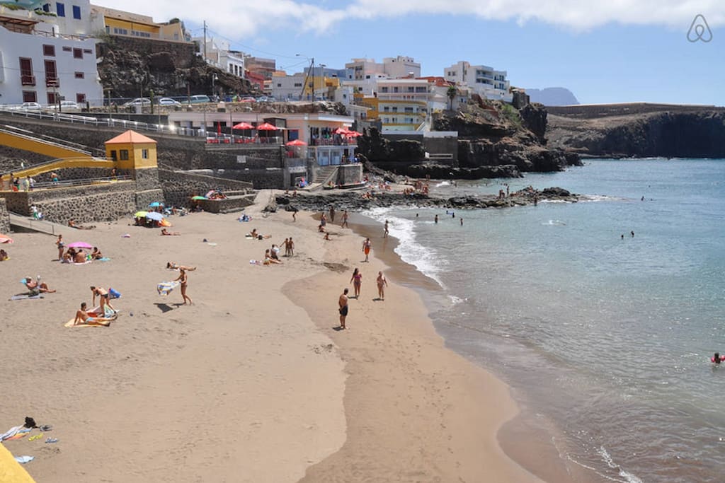 Sardina Beach
