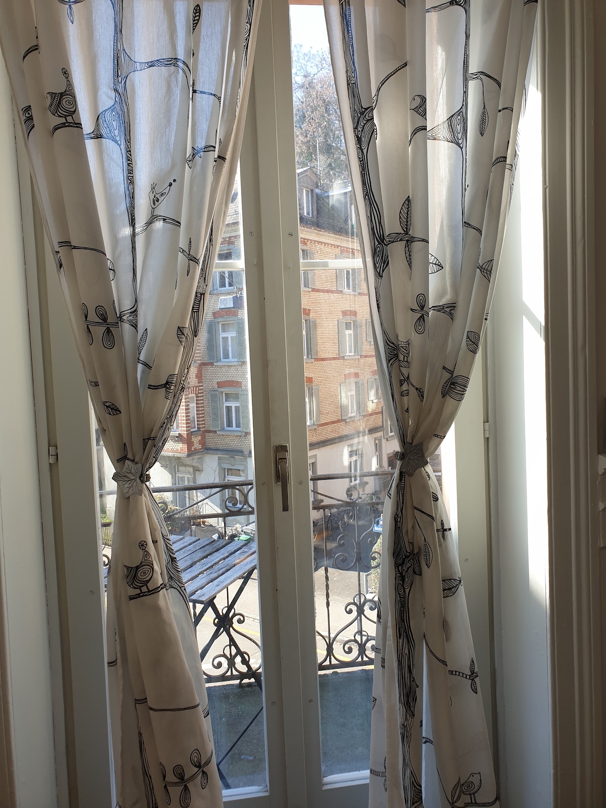 Top Airbnb: My home is your home in Alt Wiedikon