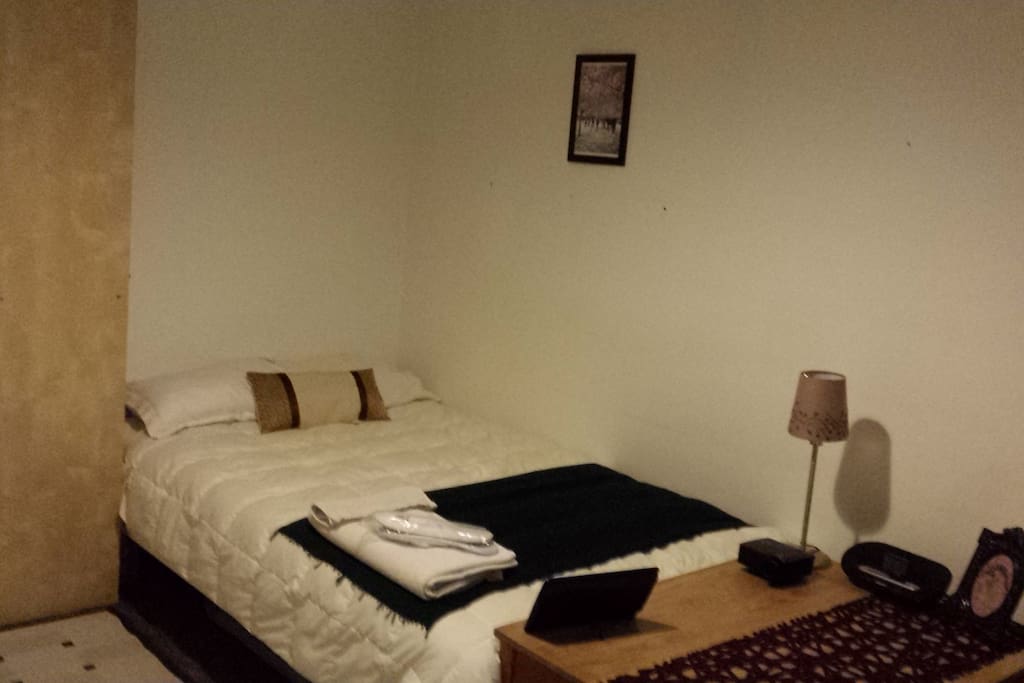 Queen size bed
