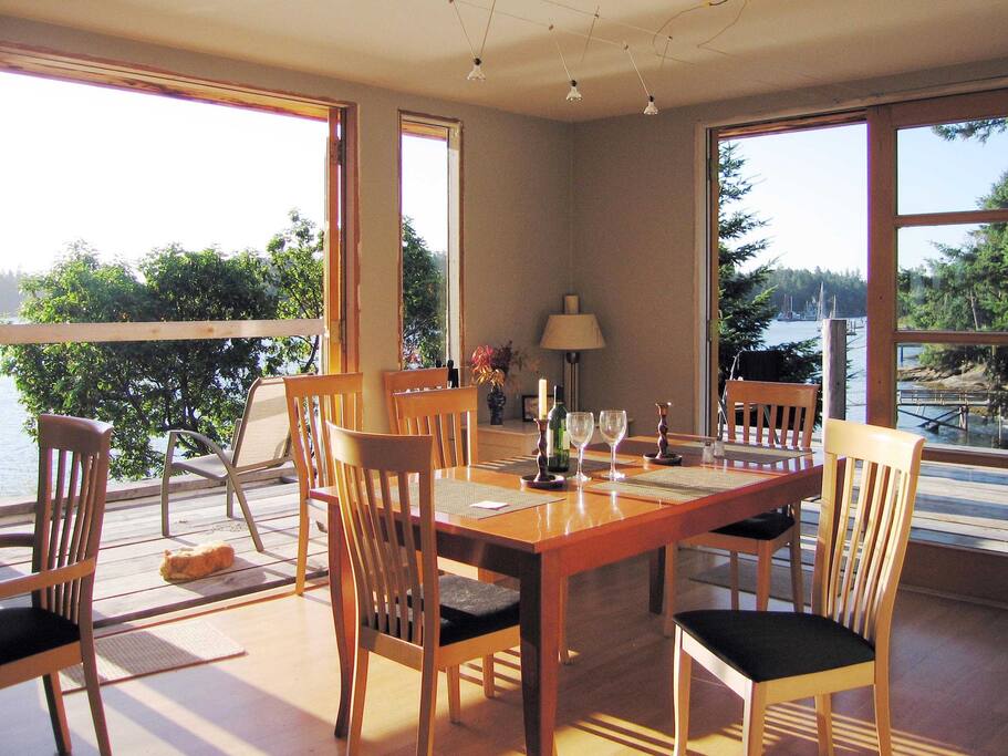 dining room in morning sun