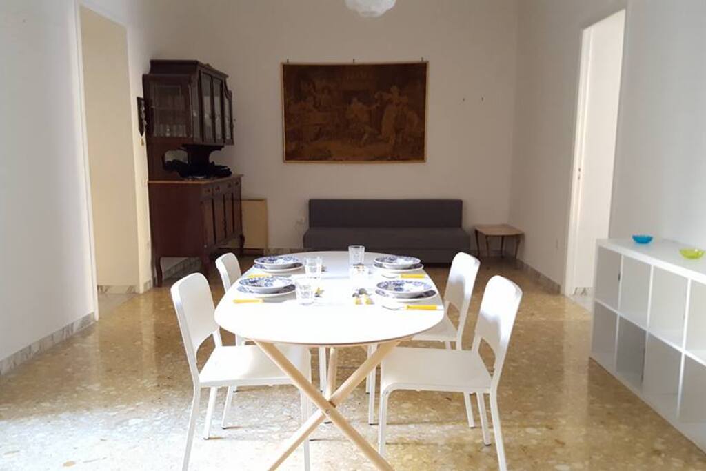 Salone