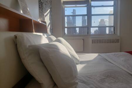 Cozy Private Room next to Times Square!