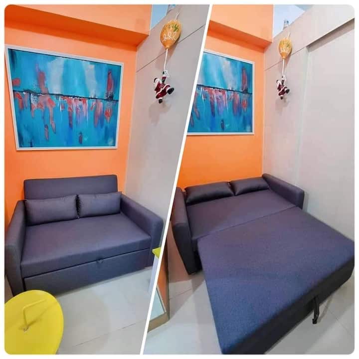 Nice 1br Pool View Inside  Sm Southmall Complex - Las Piñas