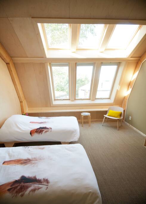Kamer Tejas