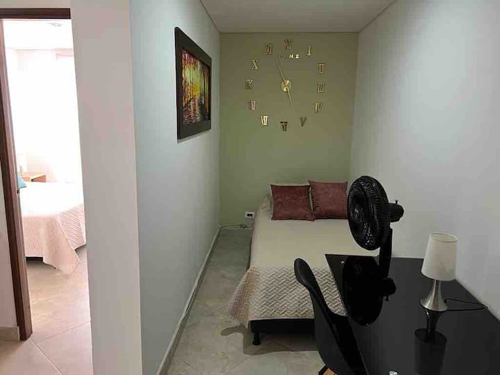 საძინებელი 2