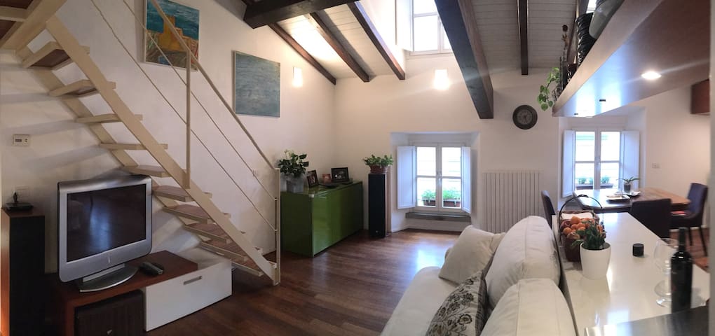 Attic at Arco della Pace