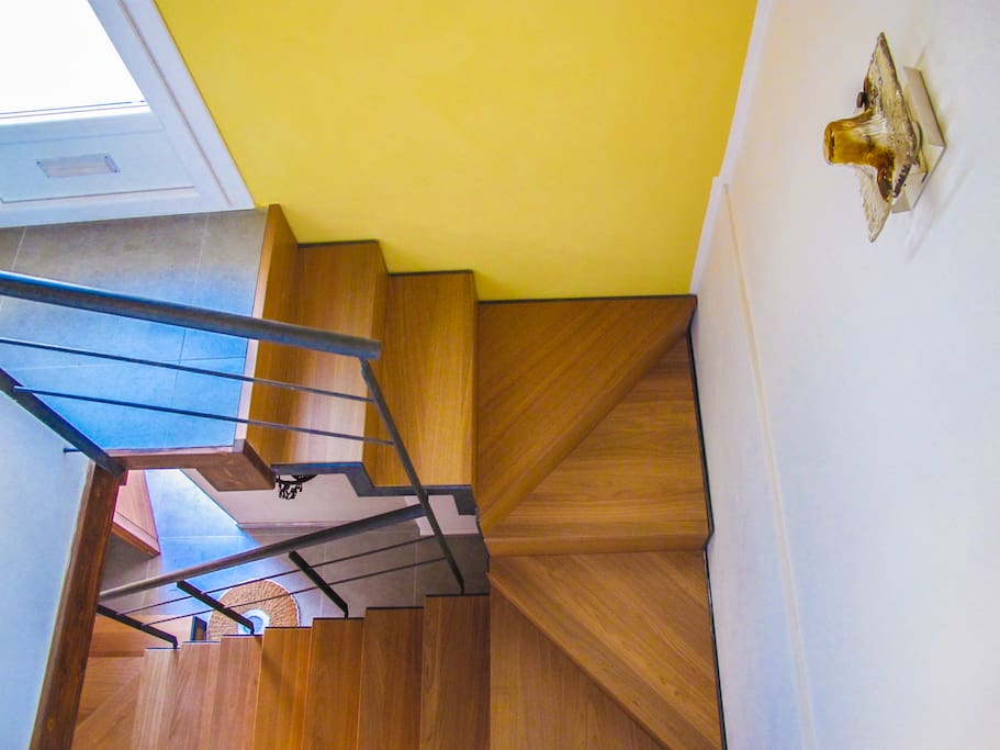 The stairway to the apartment
