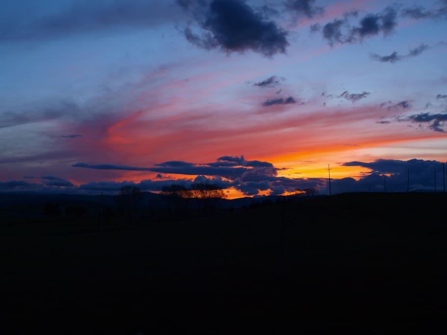 Sonnenuntergang von meinem Fenster aus beobachtet
